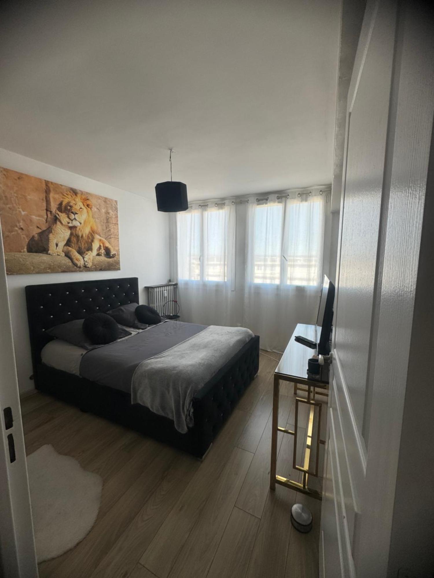 Appartement Proche Aeroport Мариньян Екстер'єр фото